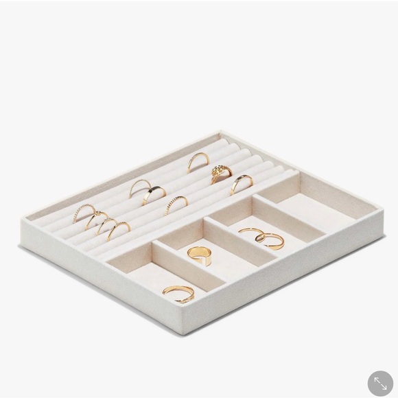 Jewelry Box - Picture 3 of 13